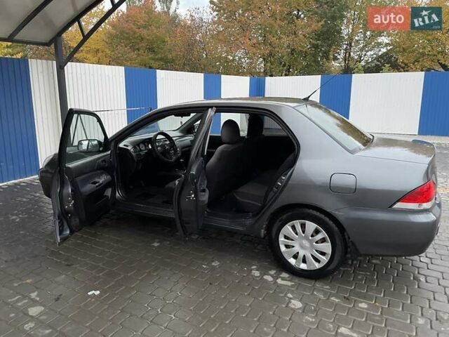 Сірий Міцубісі Lancer, об'ємом двигуна 1.6 л та пробігом 330 тис. км за 3500 $, фото 23 на Automoto.ua