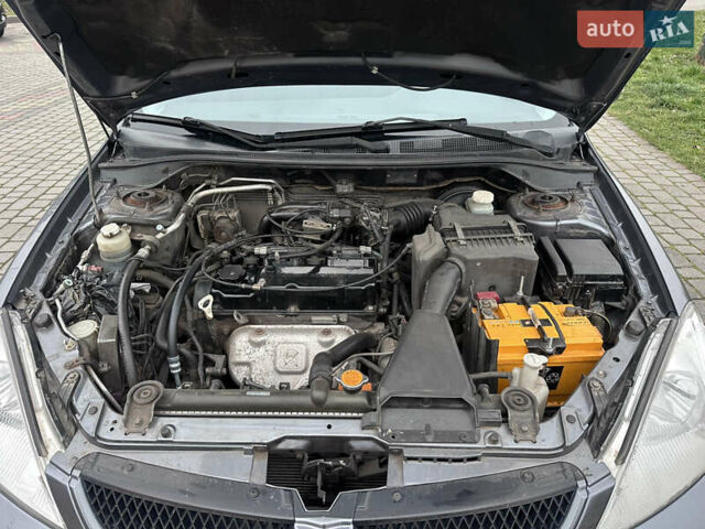 Сірий Міцубісі Lancer, об'ємом двигуна 1.6 л та пробігом 177 тис. км за 2800 $, фото 37 на Automoto.ua
