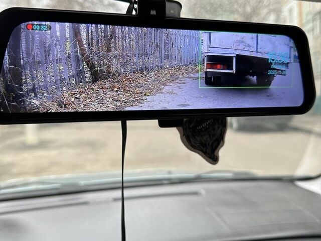 Серый Мицубиси Лансер, объемом двигателя 1.6 л и пробегом 238 тыс. км за 4300 $, фото 17 на Automoto.ua