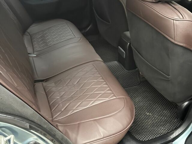 Серый Мицубиси Лансер, объемом двигателя 1.6 л и пробегом 238 тыс. км за 4300 $, фото 5 на Automoto.ua