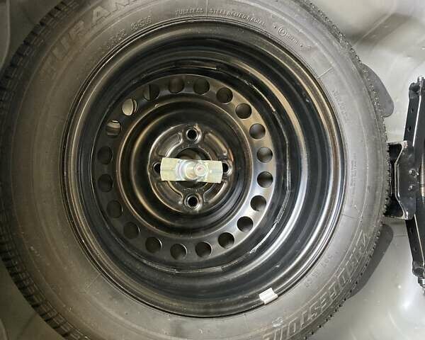 Сірий Міцубісі Lancer, об'ємом двигуна 1.59 л та пробігом 44 тис. км за 6200 $, фото 13 на Automoto.ua