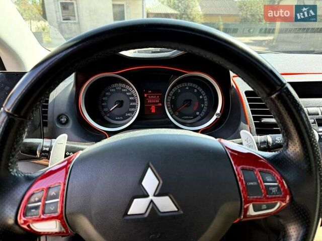 Сірий Міцубісі Lancer, об'ємом двигуна 2 л та пробігом 203 тис. км за 6200 $, фото 9 на Automoto.ua