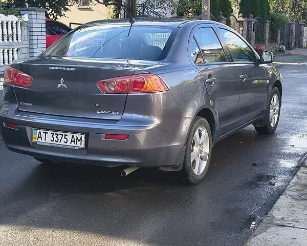Мицубиси Лансер 2007 в Калуше на Automoto.ua Серый Мицубиси Лансер, объемом двигателя 1.5 л и пробегом 188 тыс. км за 6200 $, фото 2 на Automoto.ua