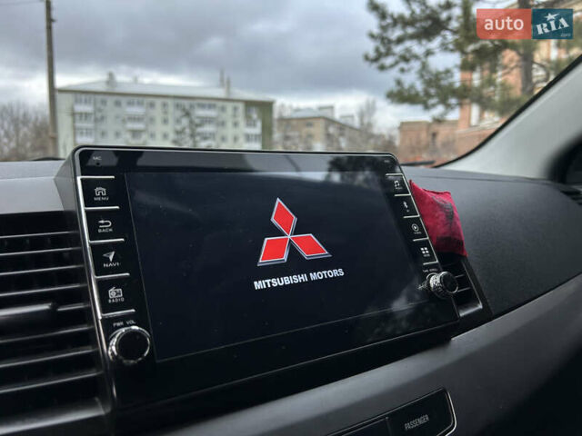 Серый Мицубиси Лансер, объемом двигателя 2 л и пробегом 199 тыс. км за 7499 $, фото 11 на Automoto.ua