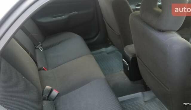 Міцубісі Lancer 2007 у Хмельницькому на Automoto.ua Сірий Міцубісі Lancer, об'ємом двигуна 1.58 л та пробігом 143 тис. км за 4100 $, фото 7 на Automoto.ua