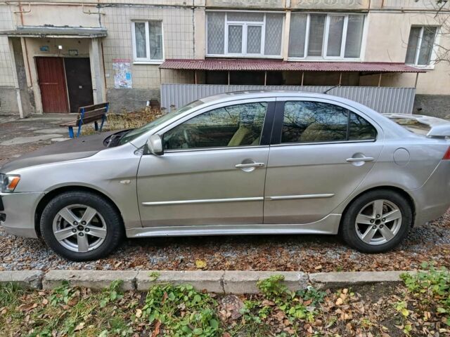 Сірий Міцубісі Lancer, об'ємом двигуна 1.5 л та пробігом 268 тис. км за 5935 $, фото 2 на Automoto.ua