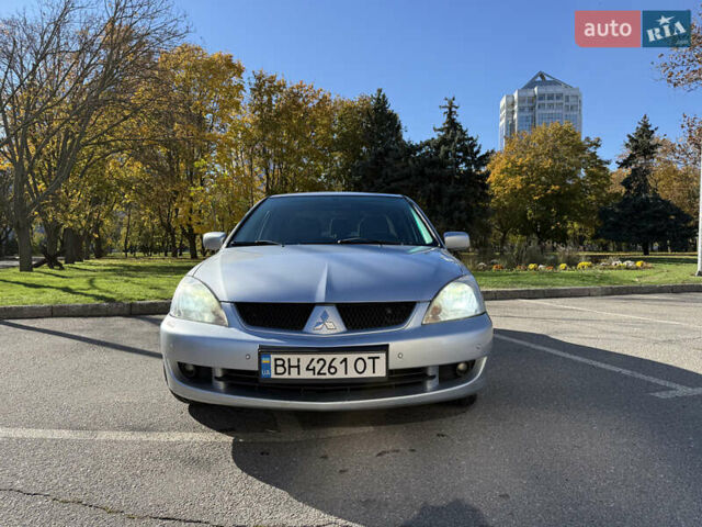 Мицубиси Лансер 2007 в Одессе на Automoto.ua Серый Мицубиси Лансер, объемом двигателя 1.7 л и пробегом 186 тыс. км за 5500 $, фото 2 на Automoto.ua