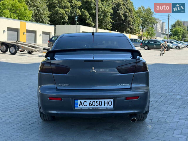 Сірий Міцубісі Lancer, об'ємом двигуна 2 л та пробігом 298 тис. км за 5600 $, фото 5 на Automoto.ua