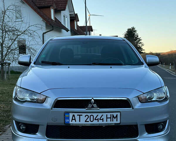 Мицубиси Лансер 2007 в Калуше на Automoto.ua Серый Мицубиси Лансер, объемом двигателя 2 л и пробегом 134 тыс. км за 8950 $, фото 1 на Automoto.ua
