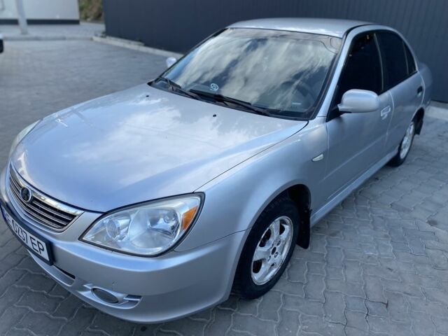 Сірий Міцубісі Lancer, об'ємом двигуна 1.6 л та пробігом 320 тис. км за 2700 $, фото 1 на Automoto.ua