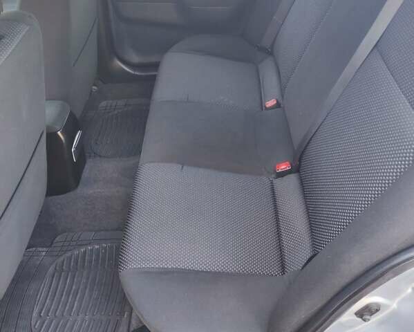 Сірий Міцубісі Lancer, об'ємом двигуна 1.58 л та пробігом 122 тис. км за 6300 $, фото 46 на Automoto.ua