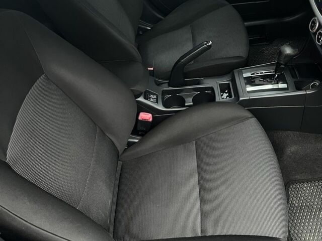 Серый Мицубиси Лансер, объемом двигателя 2 л и пробегом 227 тыс. км за 6600 $, фото 8 на Automoto.ua