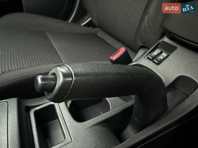 Міцубісі Lancer 2007 у Житомирі на Automoto.ua Сірий Міцубісі Lancer, об'ємом двигуна 1.5 л та пробігом 195 тис. км за 5700 $, фото 29 на Automoto.ua