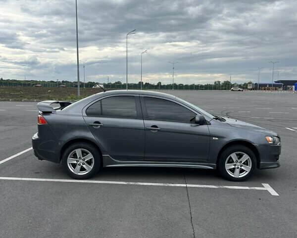 Сірий Міцубісі Lancer, об'ємом двигуна 2 л та пробігом 300 тис. км за 6299 $, фото 8 на Automoto.ua
