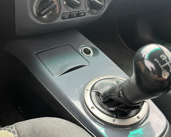 Серый Мицубиси Лансер, объемом двигателя 1.58 л и пробегом 232 тыс. км за 4900 $, фото 21 на Automoto.ua