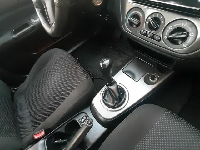 Сірий Міцубісі Lancer, об'ємом двигуна 1.5 л та пробігом 176 тис. км за 2850 $, фото 5 на Automoto.ua