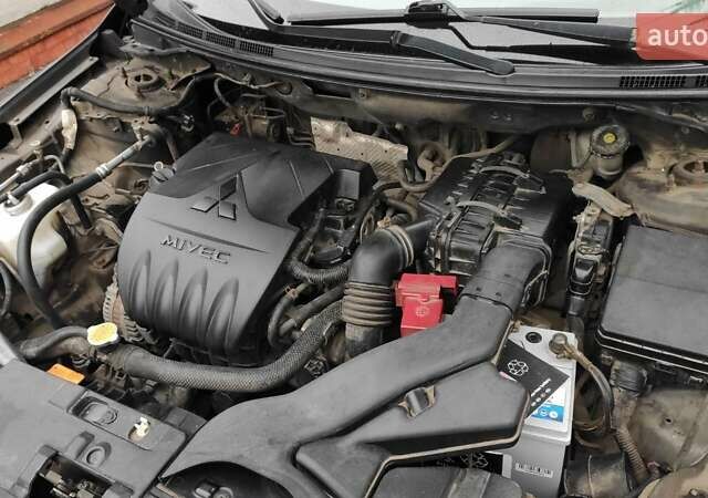 Сірий Міцубісі Lancer, об'ємом двигуна 1.5 л та пробігом 172 тис. км за 5100 $, фото 11 на Automoto.ua
