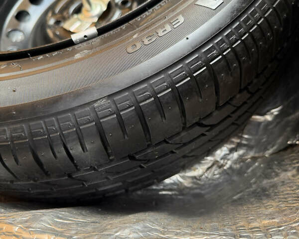 Серый Мицубиси Лансер, объемом двигателя 1.3 л и пробегом 160 тыс. км за 5555 $, фото 86 на Automoto.ua