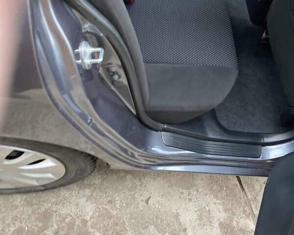 Сірий Міцубісі Lancer, об'ємом двигуна 1.59 л та пробігом 44 тис. км за 6200 $, фото 16 на Automoto.ua