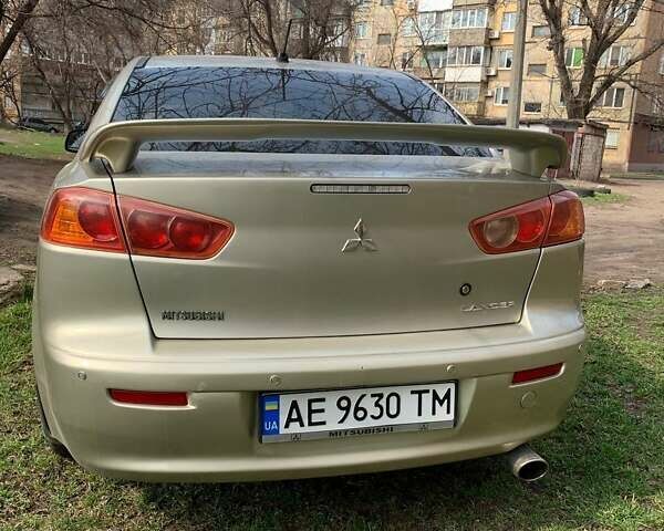 Сірий Міцубісі Lancer, об'ємом двигуна 1.5 л та пробігом 196 тис. км за 5600 $, фото 6 на Automoto.ua