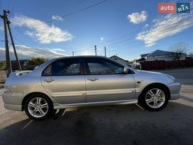 Мицубиси Лансер 2007 в Василькове на Automoto.ua Серый Мицубиси Лансер, объемом двигателя 2 л и пробегом 177 тыс. км за 5399 $, фото 6 на Automoto.ua