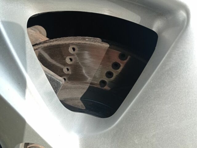 Серый Мицубиси Лансер, объемом двигателя 2 л и пробегом 180 тыс. км за 5800 $, фото 14 на Automoto.ua