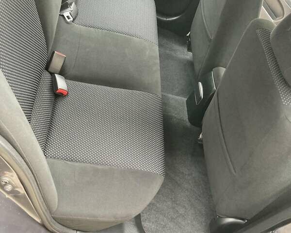 Сірий Міцубісі Lancer, об'ємом двигуна 1.59 л та пробігом 44 тис. км за 6200 $, фото 17 на Automoto.ua