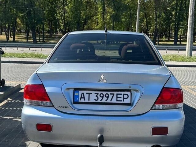 Сірий Міцубісі Lancer, об'ємом двигуна 1.6 л та пробігом 460 тис. км за 3200 $, фото 4 на Automoto.ua