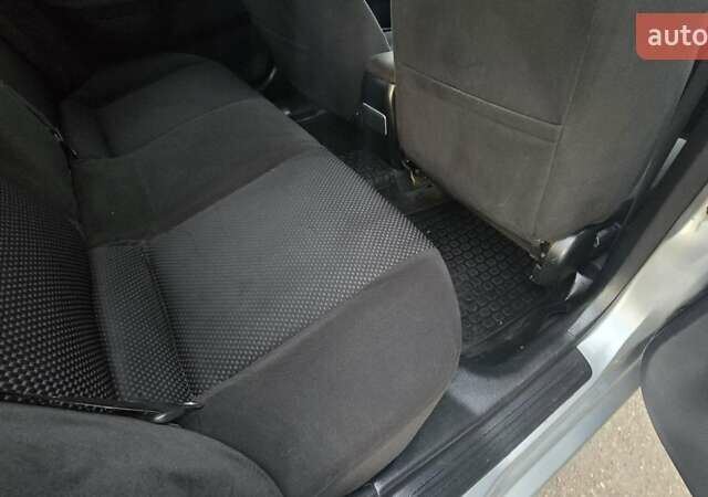 Сірий Міцубісі Lancer, об'ємом двигуна 1.6 л та пробігом 213 тис. км за 3600 $, фото 30 на Automoto.ua