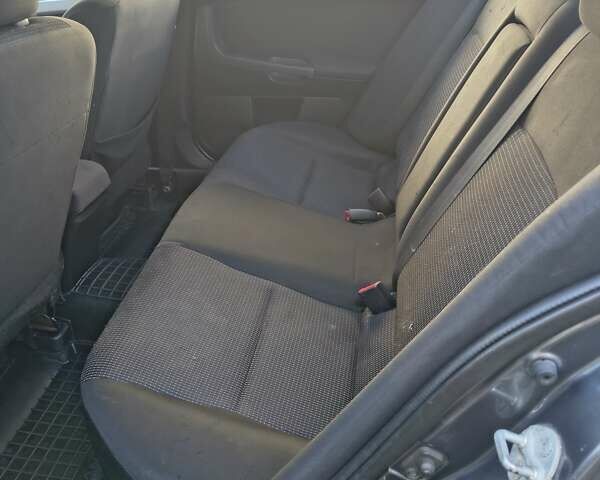 Мицубиси Лансер 2007 в Калуше на Automoto.ua Серый Мицубиси Лансер, объемом двигателя 1.5 л и пробегом 188 тыс. км за 6200 $, фото 5 на Automoto.ua