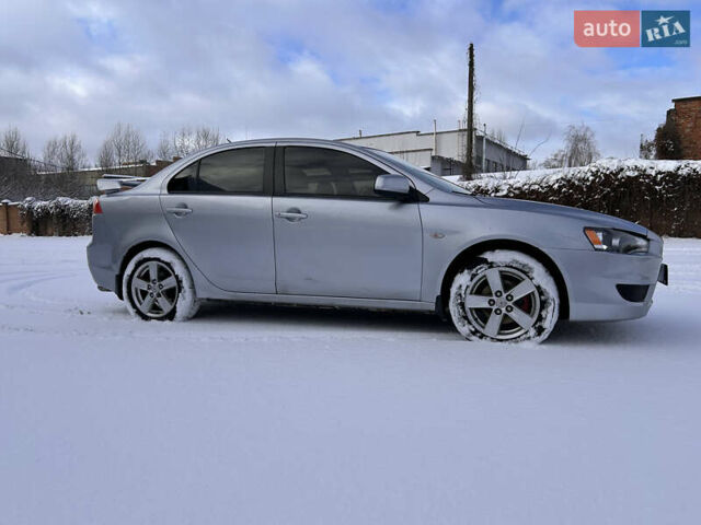 Сірий Міцубісі Lancer, об'ємом двигуна 1.5 л та пробігом 261 тис. км за 6200 $, фото 3 на Automoto.ua