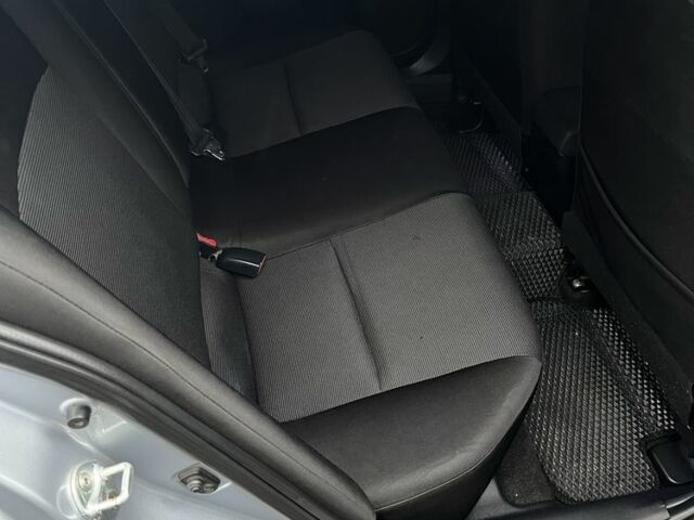 Серый Мицубиси Лансер, объемом двигателя 2 л и пробегом 227 тыс. км за 6600 $, фото 13 на Automoto.ua