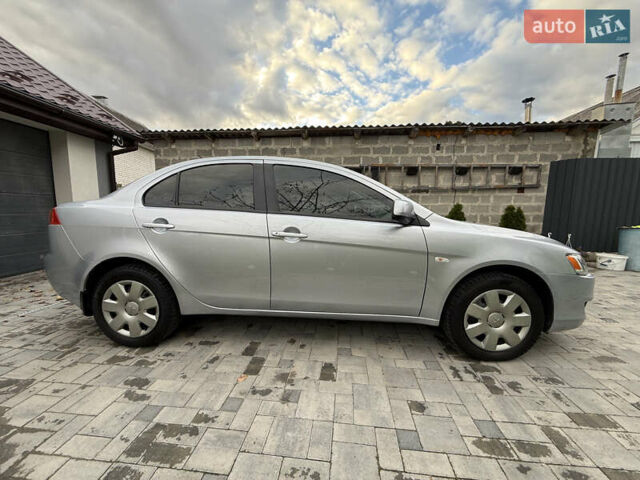 Міцубісі Lancer 2007 у Житомирі на Automoto.ua Сірий Міцубісі Lancer, об'ємом двигуна 1.5 л та пробігом 195 тис. км за 5700 $, фото 11 на Automoto.ua
