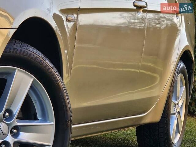 Серый Мицубиси Лансер, объемом двигателя 2 л и пробегом 282 тыс. км за 5450 $, фото 27 на Automoto.ua