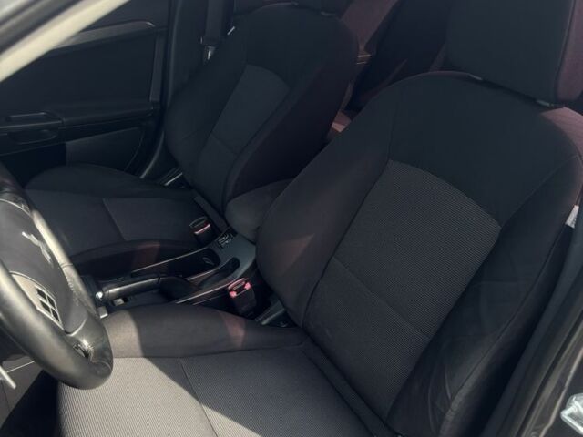 Сірий Міцубісі Lancer, об'ємом двигуна 2 л та пробігом 220 тис. км за 6600 $, фото 7 на Automoto.ua