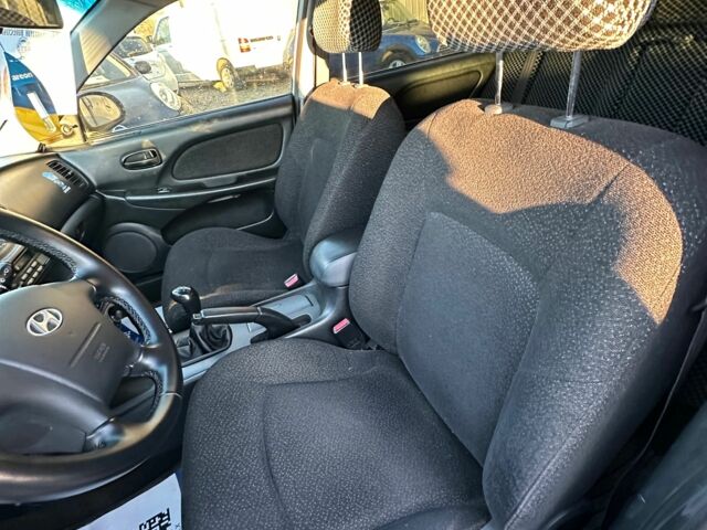 Серый Мицубиси Лансер, объемом двигателя 1.6 л и пробегом 280 тыс. км за 4600 $, фото 22 на Automoto.ua