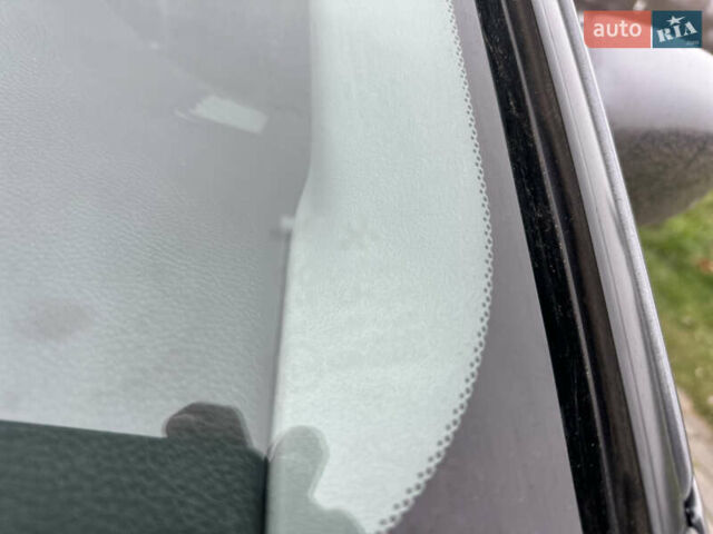 Сірий Міцубісі Lancer, об'ємом двигуна 1.6 л та пробігом 177 тис. км за 2800 $, фото 17 на Automoto.ua