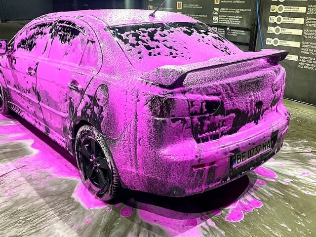 Сірий Міцубісі Lancer, об'ємом двигуна 2 л та пробігом 290 тис. км за 6500 $, фото 1 на Automoto.ua