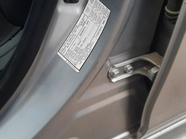 Мицубиси Лансер 2007 в Запорожье на Automoto.ua Серый Мицубиси Лансер, объемом двигателя 2 л и пробегом 202 тыс. км за 7100 $, фото 5 на Automoto.ua