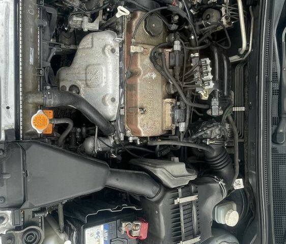 Сірий Міцубісі Lancer, об'ємом двигуна 1.6 л та пробігом 200 тис. км за 4200 $, фото 7 на Automoto.ua