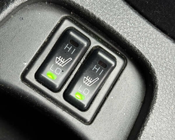 Сірий Міцубісі Lancer, об'ємом двигуна 1.6 л та пробігом 281 тис. км за 3999 $, фото 26 на Automoto.ua