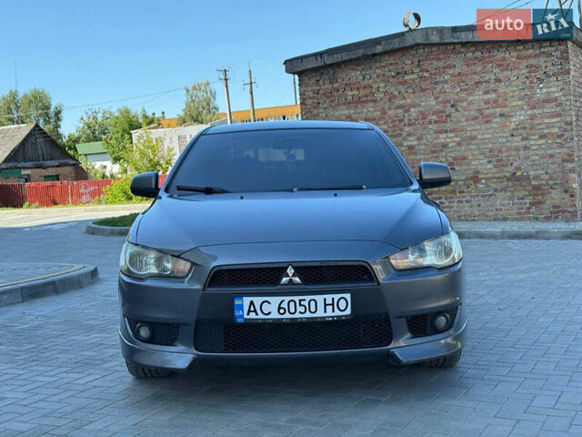 Сірий Міцубісі Lancer, об'ємом двигуна 2 л та пробігом 298 тис. км за 5600 $, фото 6 на Automoto.ua