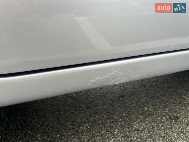 Серый Мицубиси Лансер, объемом двигателя 1.58 л и пробегом 232 тыс. км за 4900 $, фото 17 на Automoto.ua