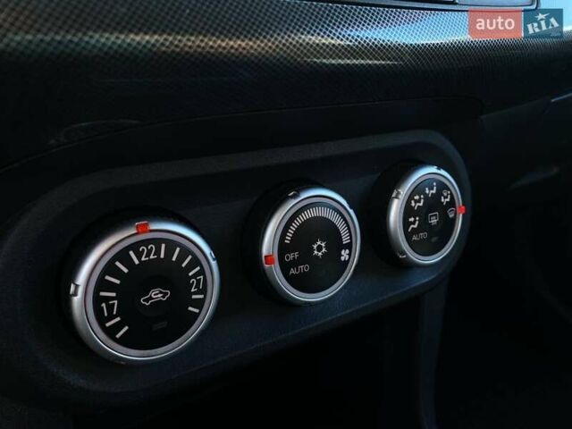 Серый Мицубиси Лансер, объемом двигателя 2 л и пробегом 150 тыс. км за 6100 $, фото 18 на Automoto.ua