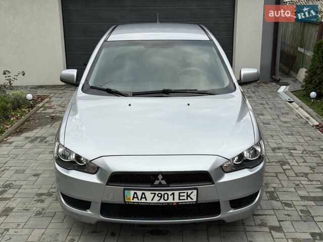 Міцубісі Lancer 2007 у Житомирі на Automoto.ua Сірий Міцубісі Lancer, об'ємом двигуна 1.5 л та пробігом 195 тис. км за 5700 $, фото 6 на Automoto.ua