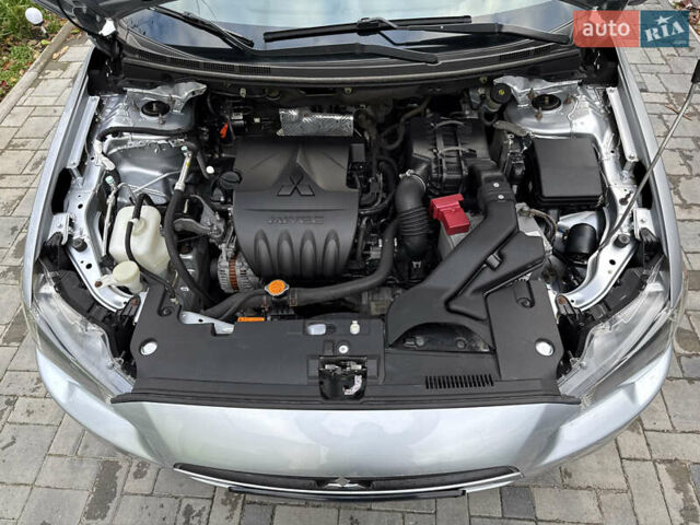 Міцубісі Lancer 2007 у Житомирі на Automoto.ua Сірий Міцубісі Lancer, об'ємом двигуна 1.5 л та пробігом 195 тис. км за 5700 $, фото 72 на Automoto.ua