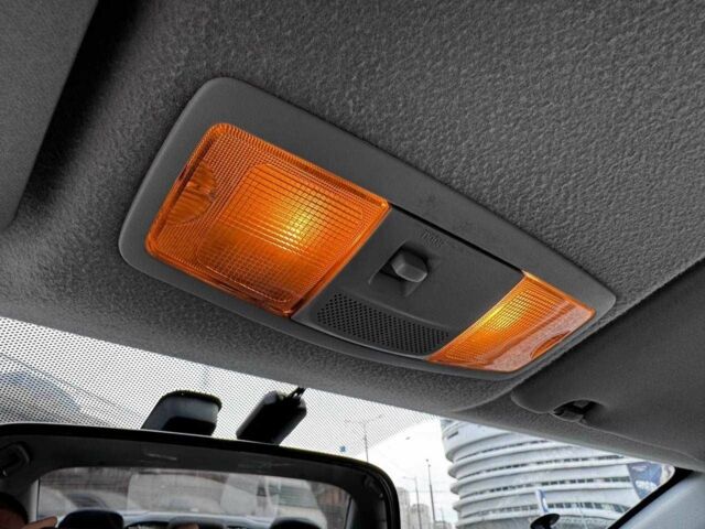 Сірий Міцубісі Lancer, об'ємом двигуна 2 л та пробігом 150 тис. км за 6700 $, фото 18 на Automoto.ua