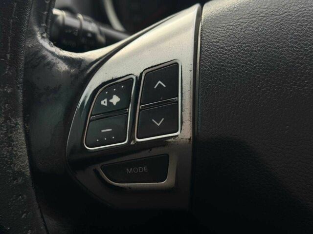 Серый Мицубиси Лансер, объемом двигателя 2 л и пробегом 207 тыс. км за 5800 $, фото 23 на Automoto.ua