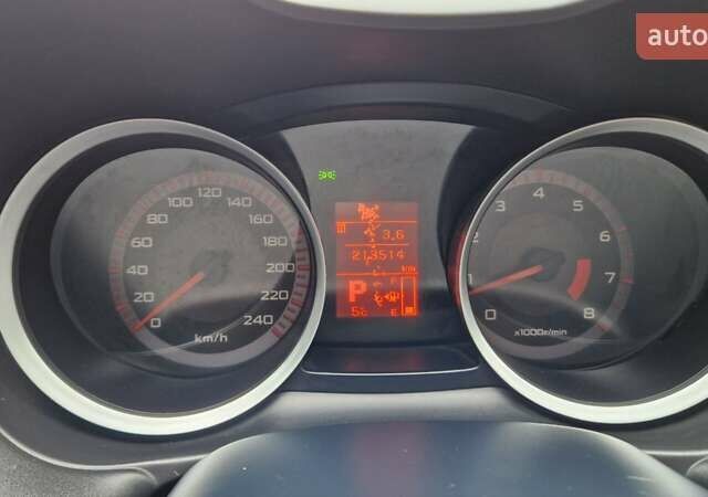 Серый Мицубиси Лансер, объемом двигателя 2 л и пробегом 213 тыс. км за 6550 $, фото 25 на Automoto.ua