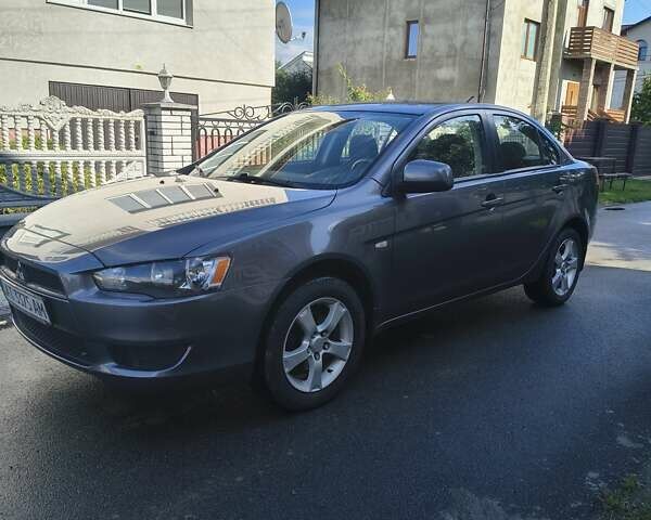 Мицубиси Лансер 2007 в Калуше на Automoto.ua Серый Мицубиси Лансер, объемом двигателя 1.5 л и пробегом 188 тыс. км за 6200 $, фото 1 на Automoto.ua